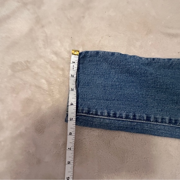 BDG Cigarette Jeans – Classic Medium Wash – Women’s Size 26​ - Picture 8 of 9